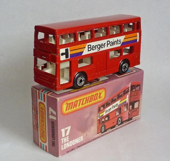 Picture of Matchbox Superfast MB17f Londoner Bus "Berger" L Box
