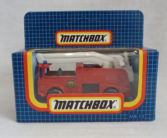 Picture of Matchbox Dark Blue Box MB13 Snorkel Fire Engine