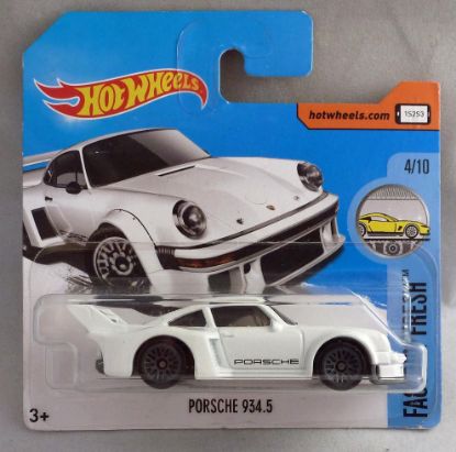 Picture of HotWheels Porsche 934.5 White "Factory Fresh" 4/10 Short Card