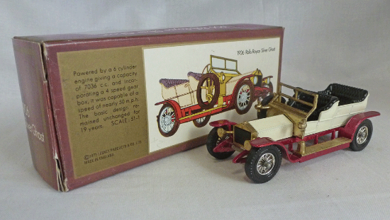 Picture of Matchbox Models of Yesteryear Y-10c 1906 Rolls Royce White/Magenta H Box