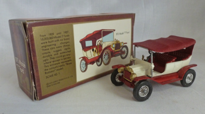 Picture of Matchbox Models of Yesteryear Y-1b Model T Ford H Box