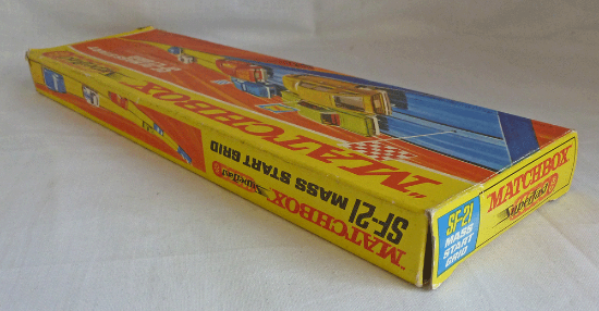 Rockertron Toys. Matchbox Superfast SF-21 Mass Start Grid