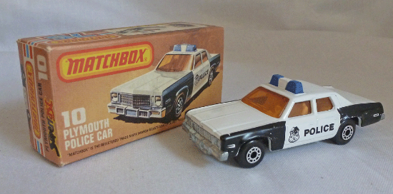 Picture of Matchbox Superfast MB10f Plymouth Police Car with SOLID BLUE Roof Lights