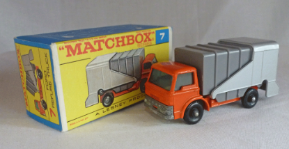 Picture of Matchbox Toys MB7c Ford Refuse Truck F Box