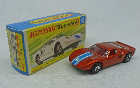 Picture of Matchbox Superfast MB41c Ford GT40 Bronze with Turquoise Base & WW