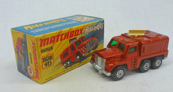 Picture of Matchbox Superfast MB16e Badger Cream Scanner i Box