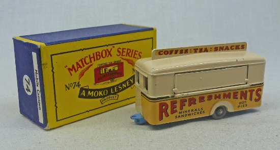 Picture of MATCHBOX MB74 MOBILE CANTEEN PINK/CREAM