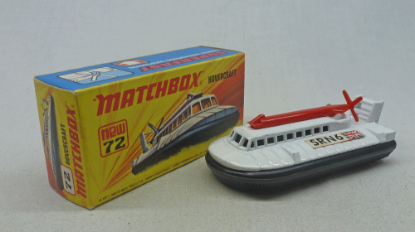 Picture of Matchbox Superfast MB72c Hovercraft with Blue Windows