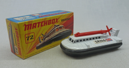 Picture of Matchbox Superfast MB72c Hovercraft with Blue Windows i2 Box